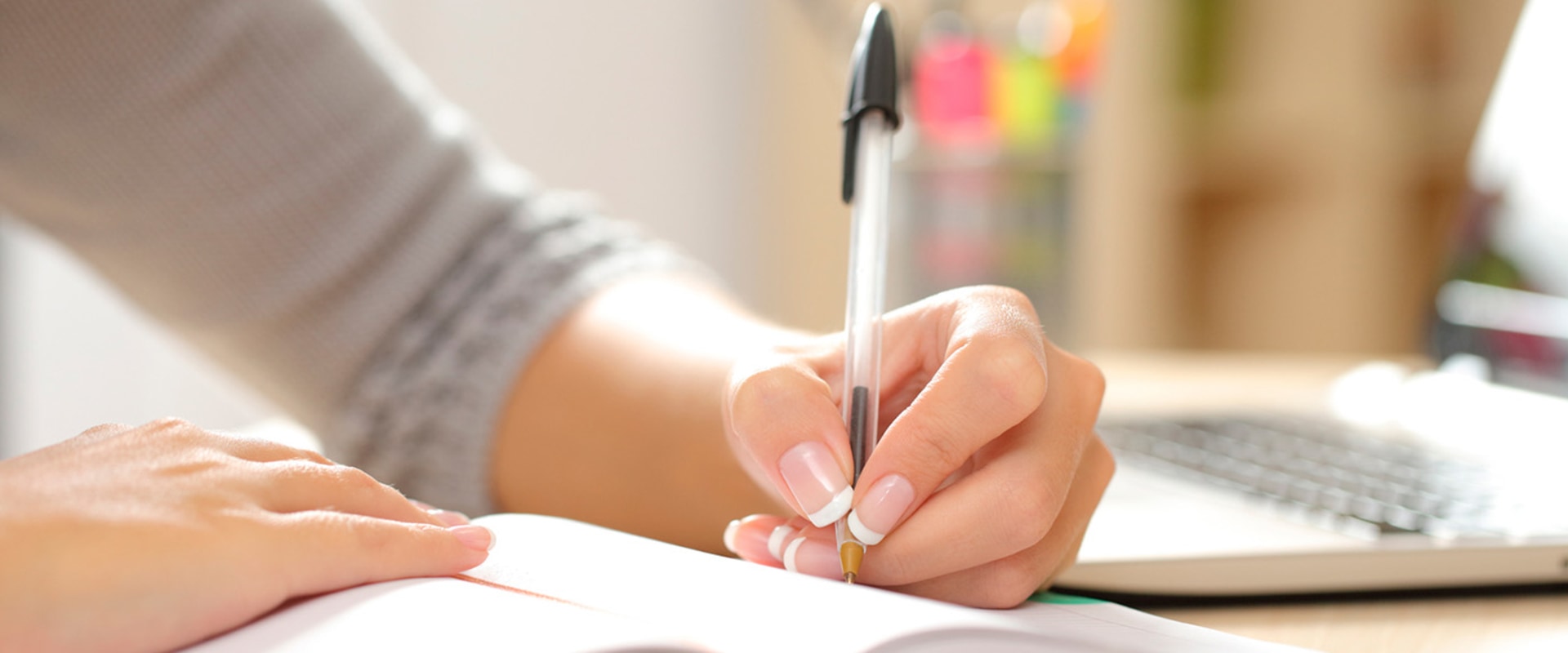 Improve Your Writing Skills with These Effective Essay Writing Techniques